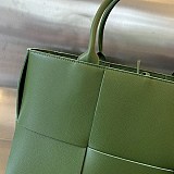 ボッテガヴェネタ ミディアム アルコ トートバッグ boc94198