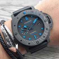世界中で大人気♪パネライ サブマーシブル カーボテック PAM01616 世界中で大人気♪パネライ サブマーシブル カーボテック PAM01616