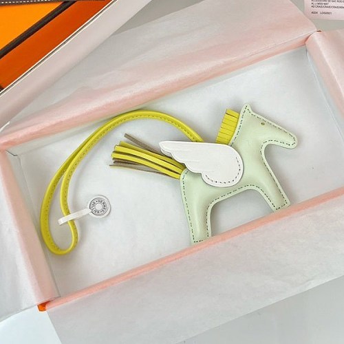 超話題!エルメス ロデオ ペガサス コピー PM チャーム アニオン×コットン erz95433