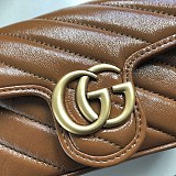 グッチ GG Marmontキルティングレザーショルダーバッグコピーgg210820112