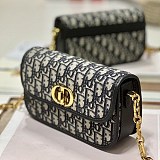 セレブ多数愛用ディオール オブリーク ジャカード 偽物 30 MONTAIGNE AVENUE バッグ M9260UTZRM928