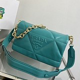 超希少！プラダ パデッドナッパレザー ショルダーバッグ コピー pup39326