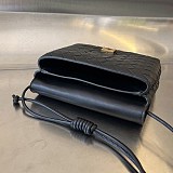 稀少 ボッテガヴェネタ ミニ イントレチャート 偽物 クロスボディバッグ bor51550