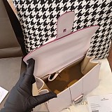 21-22AW【デルボー ショルダーバッグ 偽物】ブリヨン Ivoryステッチ ミディアムハンドバッグ Dei03009