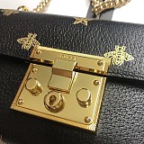 【グッチ】Padlock☆ビー&スター レザースモールショルダーバッグ偽物 432182 DJ2LG 1055