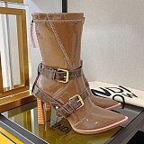 目を惹くカラー フェンディ ネオプレンFFストラップブーツ 偽物 fep73792