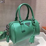 希少色プラダ ショルダーバッグスーパーコピー ギフトに最適♪ 1BA846