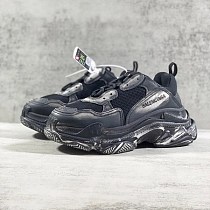 関税なし バレンシアガ スニーカー 偽物★TRACK フェードスニーカー bag07827 関税なし バレンシアガ スニーカー 偽物★TRACK フェードスニーカー bag07827