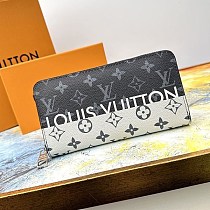 ★追跡付き発送で安心ルイヴィトン ジッピーウォレット 偽物 長財布 vur90784 ★追跡付き発送で安心ルイヴィトン ジッピーウォレット 偽物 長財布 vur90784