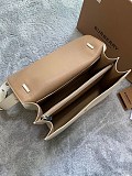 ☆超人気☆バーバリー クラッチバッグ 偽物 レディース 2WAYショルダーバッグ Baw91510