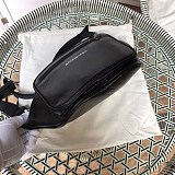 完売必至バレンシアガ 偽物 ウエストポーチ/ベルトバッグ/エクスプローラー ベルトパック bac79030