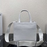 21AW プラダ トートバッグ 偽物キャンバス 1BG382