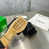 希少色ボッテガ ヴェネタ コピー ラバー リド フラットサンダル キルティング boa20678