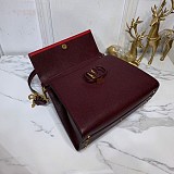 人気急上昇【ヴァレンティノ ショルダーバッグ 偽物】人気★Vスリング カーフスキン ミニハンドバッグ Vuk20897