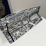 ディオール ブックトート 偽物 バッグ プラン ドゥ パリ ホワイト dec25453