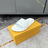大人気！早く届く ルイヴィトン サンダル 偽物 サンバス ライン ミュール vuj35421