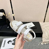 世界中で大人気♪シャネル コピー カーフスキン サンダル shu86750 世界中で大人気♪シャネル コピー カーフスキン サンダル shu86750