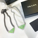 完売必至【人気商品】プラダ シンボル ネックレス コピー pud19436