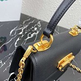 定番 新作限定 プラダ ショルダーバッグ 偽物 pux23331