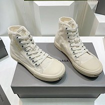 定番バレンシアガ 偽物 PARIS HIGH TOP スニーカー ホワイト bad29188 定番バレンシアガ 偽物 PARIS HIGH TOP スニーカー ホワイト bad29188