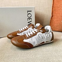 激レア確定!ロエベ フロー ランナー スニーカー ユニセックス lol32409 激レア確定!ロエベ フロー ランナー スニーカー ユニセックス lol32409