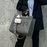 可愛いフェンディ サンシャイン 偽物 レザーショッパーバッグ feu05711