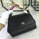 ドルチェ&ガッバーナ シシリー バッグ 偽物 シャイニーカーフスキン dgw44902