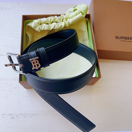 すぐ届くバーバリー レザー TB ベルト スーパーコピー Baz34599