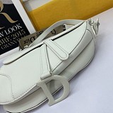 稀少 ディオール ラテカラー サドルバッグ偽物 ウルトラマットカーフスキン M0446ILLO_M030