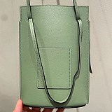 最安値挑戦 ロエベ アナグラムレザーショルダーバッグ スーパーコピー los64103