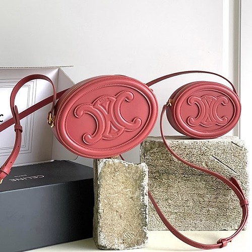セール新作 セリーヌ OVAL SHOULDER CLUTCH トリオンフ 偽物 101703DPQ04LU