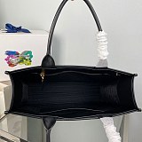 争奪戦プラダ 偽物 トートバッグ ラージ レザー ハンドバッグ pum13995