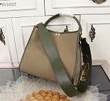《大人気》フェンディ ピーカブー アイシーユー 偽物 ミディアム キャンバス バッグ few29859