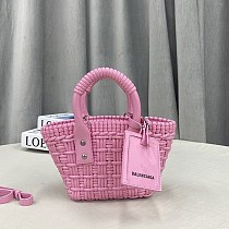 送料込バレンシアガ ビストロバスケットバッグ 偽物 XXS 2WAY bah31274 送料込バレンシアガ ビストロバスケットバッグ 偽物 XXS 2WAY bah31274