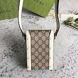 大人気！すぐ届く！【グッチ コピー】スマホバッグ ユニセックス guf55529