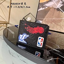 ルイヴィトン 財布 偽物★NBA ポルトフォイユ・ミュルティプル M80624 ルイヴィトン 財布 偽物★NBA ポルトフォイユ・ミュルティプル M80624