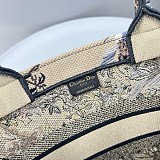 大人気★ディオール ブックトート 偽物 ミディアムバッグ dej34394