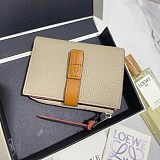 【ロエベ】新作スリムジップ二つ折り財布 偽物 Slim Zip Bifold Wallet loe53059