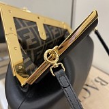 世界中で大人気♪フェンディ コピー ファースト レザー バッグ fee43855
