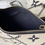 世界中で大人気♪ルイヴィトン ネヴァーフル MM 偽物 モノグラムアンプラント トートバッグ M46039
