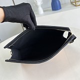 大人気！​ルイヴィトン ショルダーバッグ 偽物 チェーン クラッチ 2way ロゴ M81366