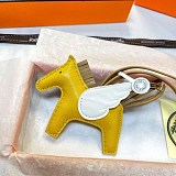 春もの新作エルメス コピー ロデオ ペガサス チャーム erj26617
