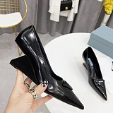 希少色 早い者勝ち♡プラダ トライアングルロゴ パンプス コピー 多色 pug46381