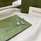 争奪戦 グッチ ブラインド フォー ラブ シルバー ピアス コピー guk56702