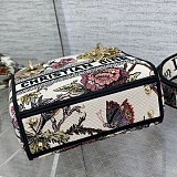 人気急上昇レディディオール 偽物 ラムスキン ミニバッグ dej19436