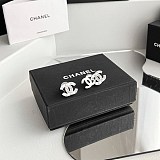 人気No1シャネル ピアス 偽物 メタル & ラムスキン cc カメリア sho81147