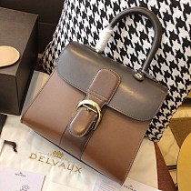 ★日本!!人気!【デルボー ハンドバッグ 偽物】ブリヨン Ivoryステッチ ミディアムハンドバッグ Der39858 ★日本!!人気!【デルボー ハンドバッグ 偽物】ブリヨン Ivoryステッチ ミディアムハンドバッグ Der39858