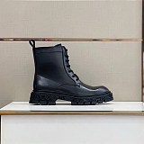 ★追跡付き発送で安心 ルイヴィトン 偽物 メンズ ショートブーツ vux47513