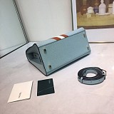 大人気!!新色 ヴァレクストラ コピー イジィデ ミディアム バッグ 2way Vuy16884