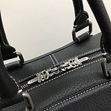 大人気！クロムハーツ コピー メンズハンドバッグ Kuu58458